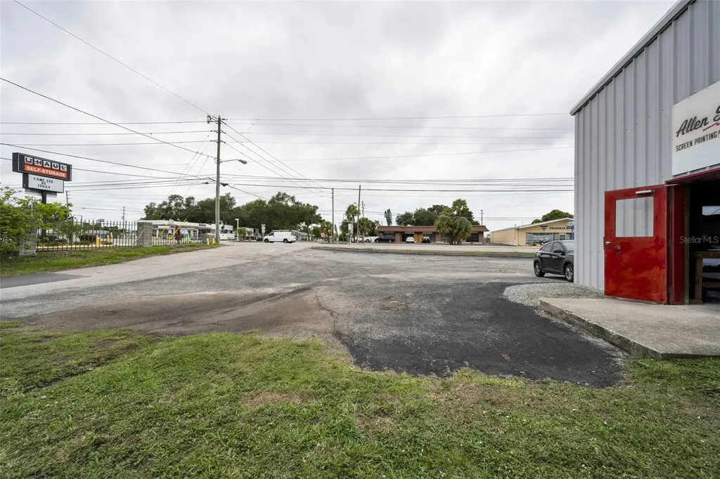 6581 Seminole Boulevard Seminole FL 33772