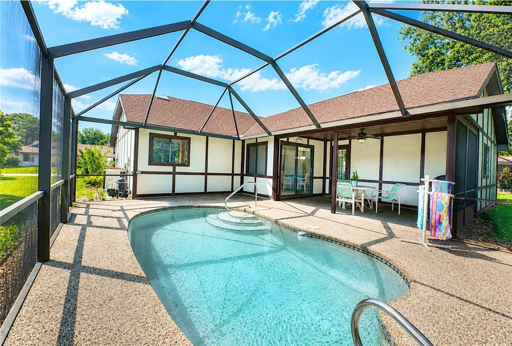 21 Wedgewood Lane Palm Coast FL 32164
