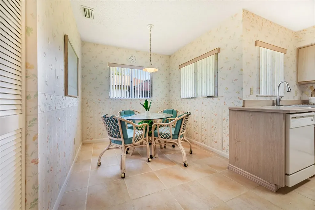 21 Wedgewood Lane Palm Coast FL 32164