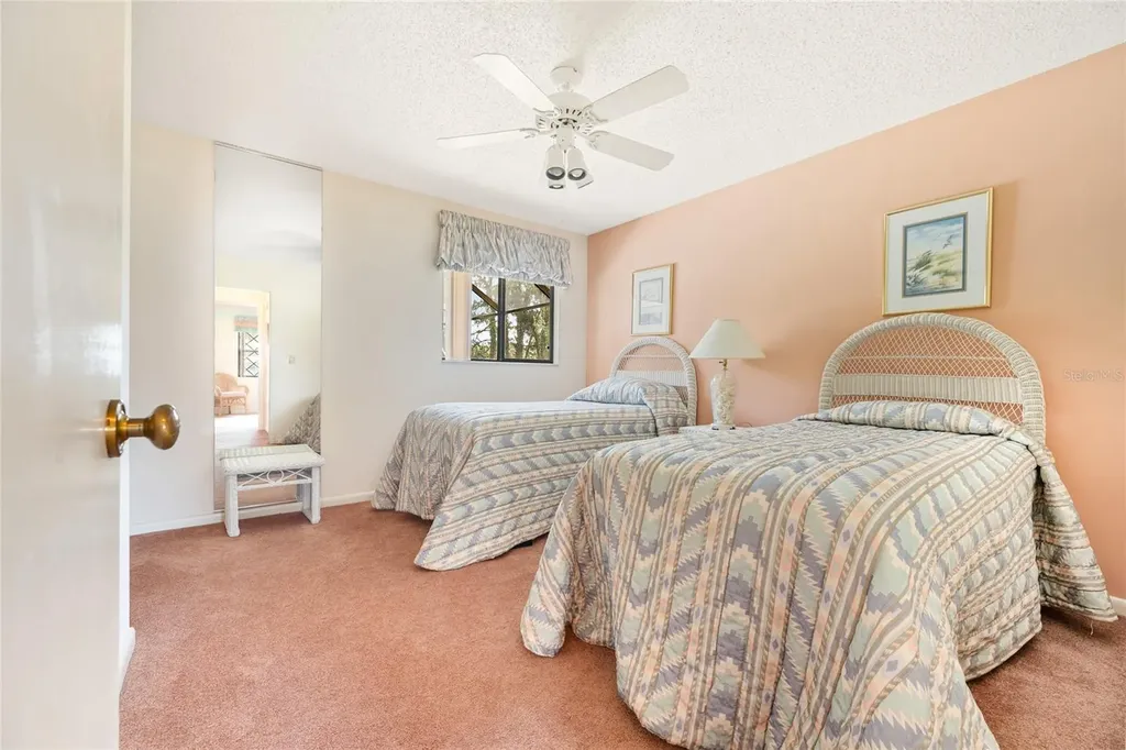 21 Wedgewood Lane Palm Coast FL 32164