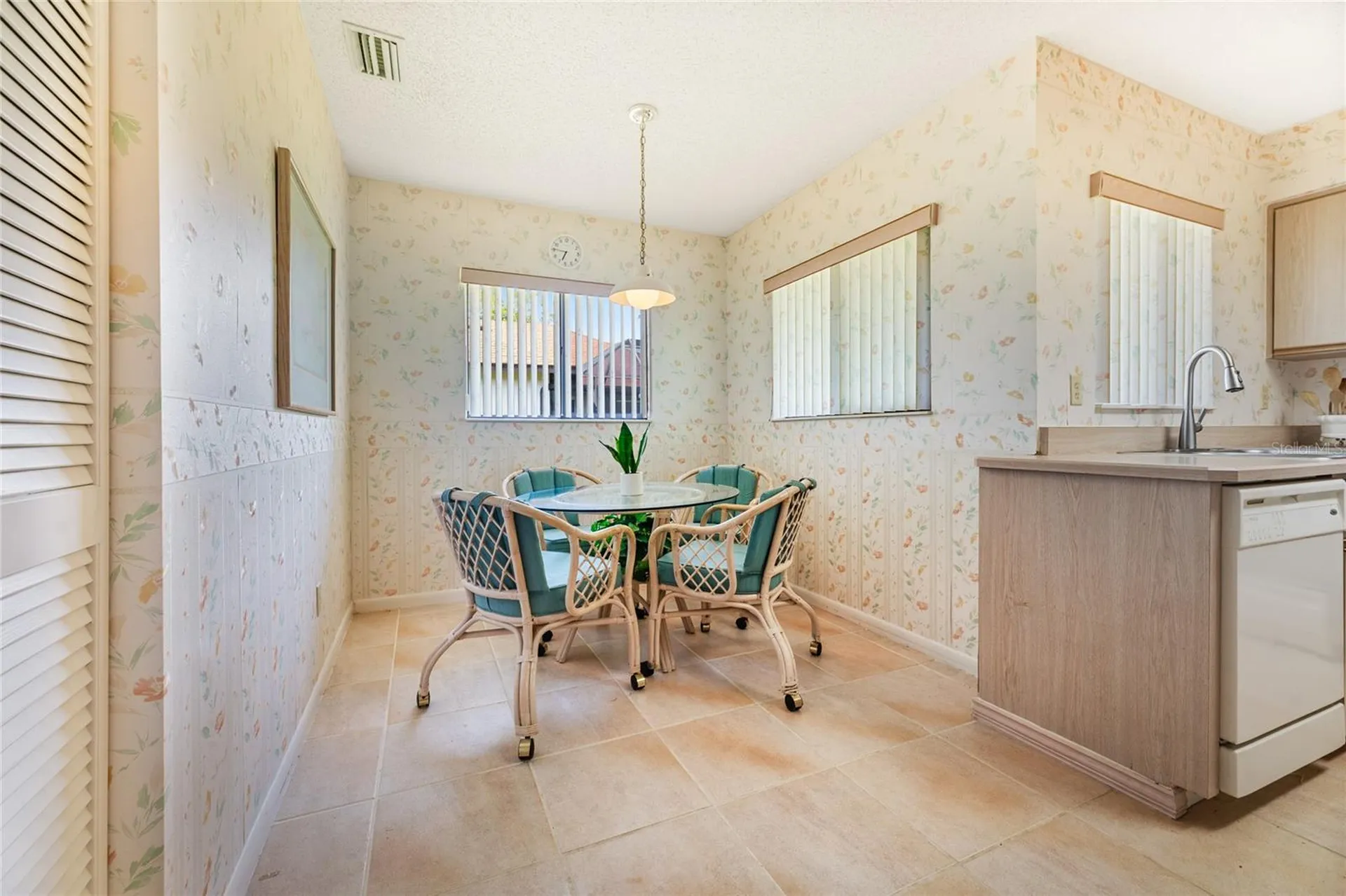 21 Wedgewood Lane Palm Coast FL 32164