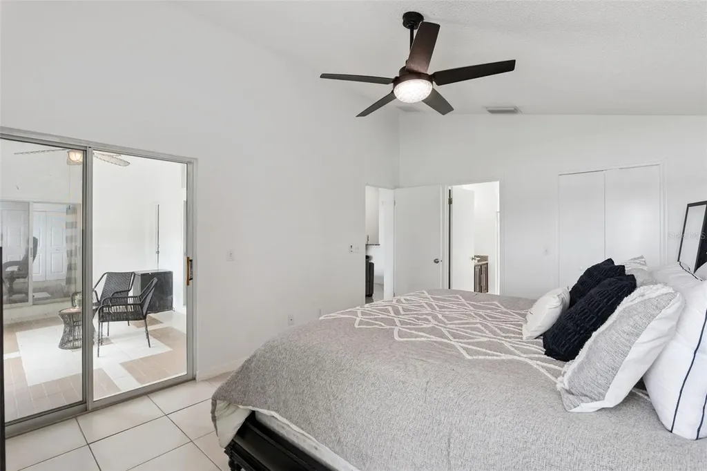 808 Lake Jackson Circle Apopka FL 32703