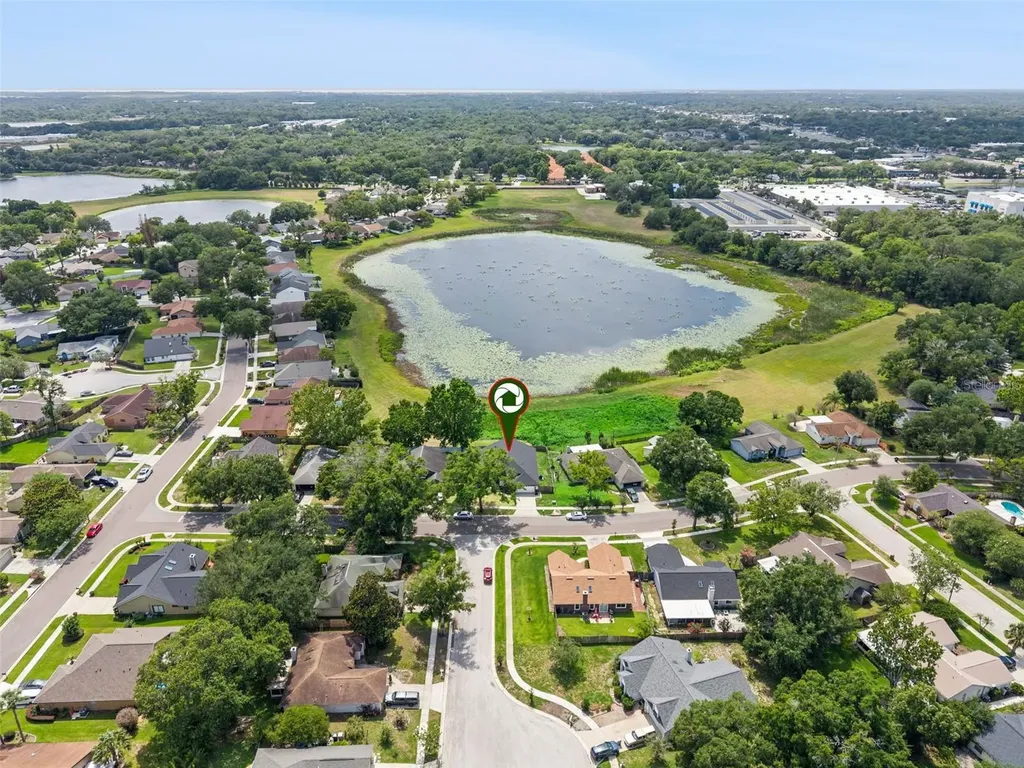 808 Lake Jackson Circle Apopka FL 32703