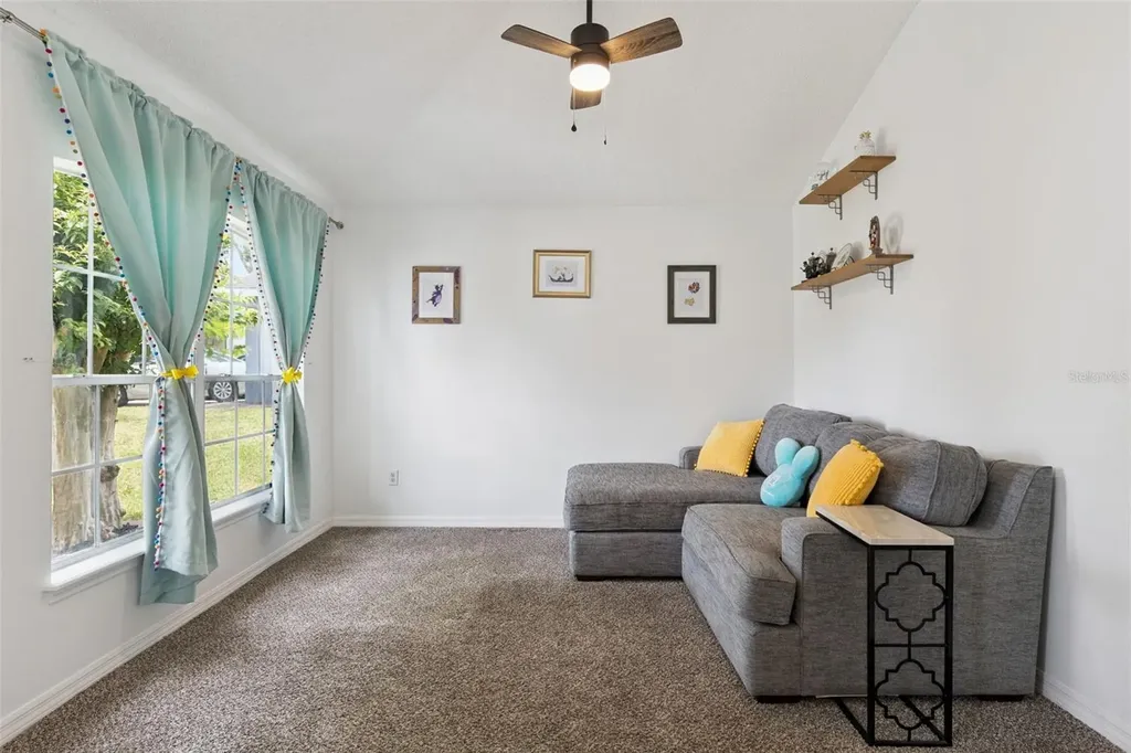 808 Lake Jackson Circle Apopka FL 32703