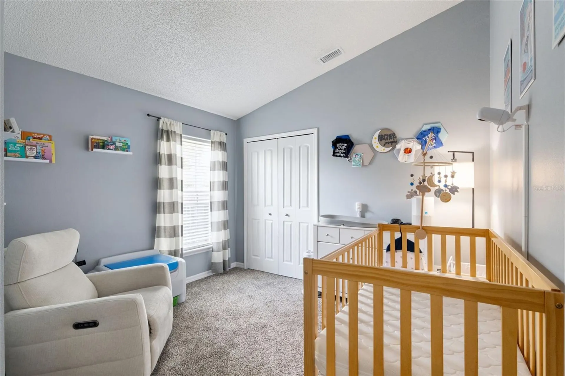 808 Lake Jackson Circle Apopka FL 32703