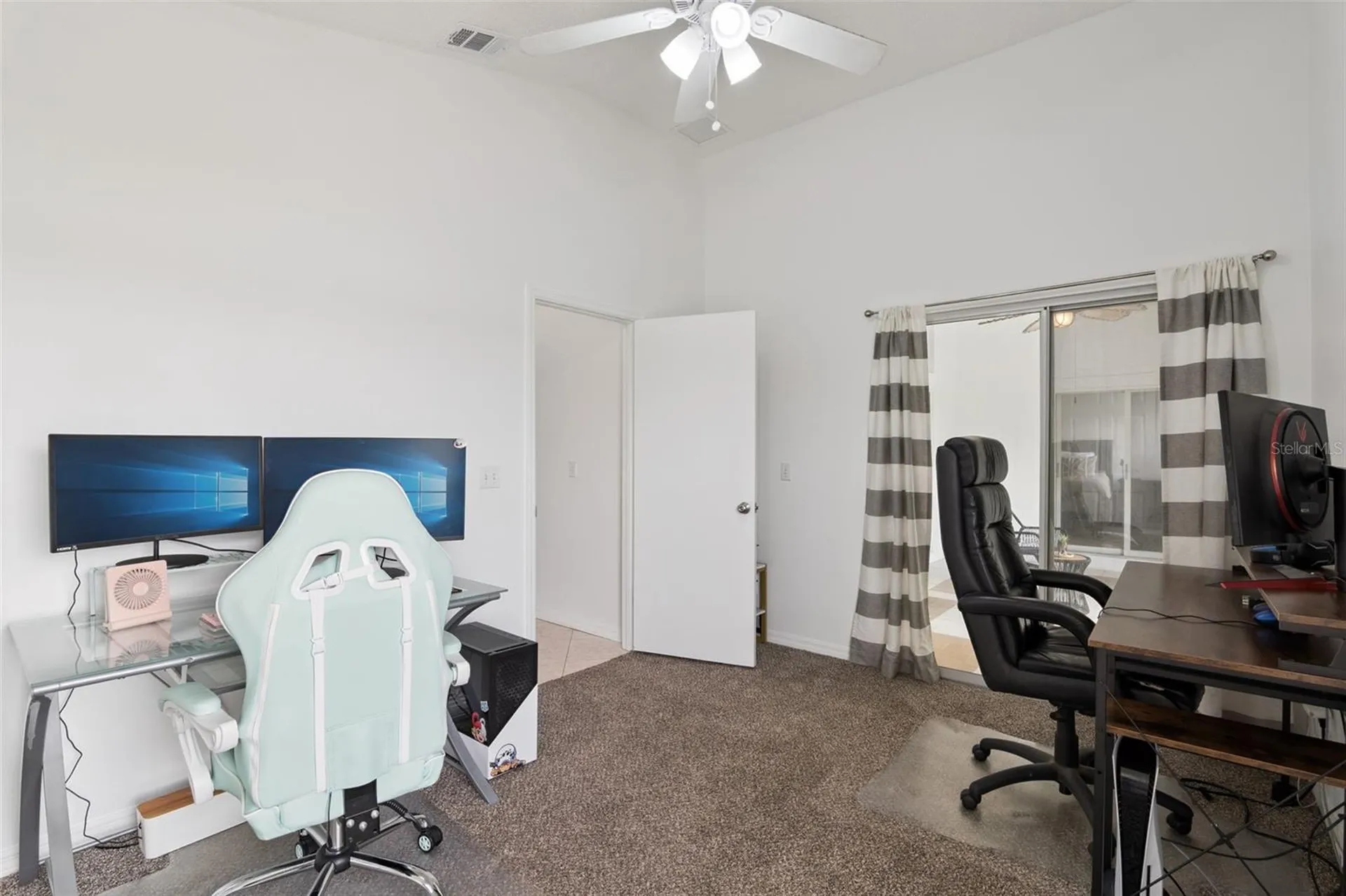 808 Lake Jackson Circle Apopka FL 32703