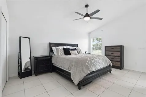 808 Lake Jackson Circle Apopka FL 32703