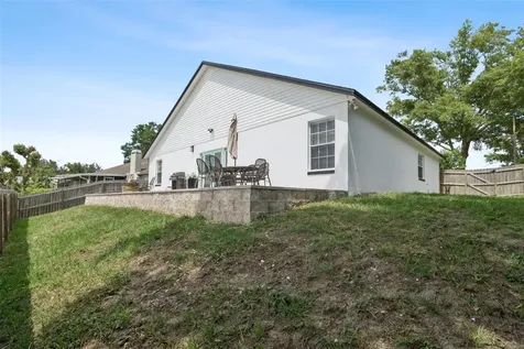 808 Lake Jackson Circle Apopka FL 32703
