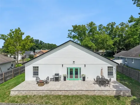 808 Lake Jackson Circle Apopka FL 32703