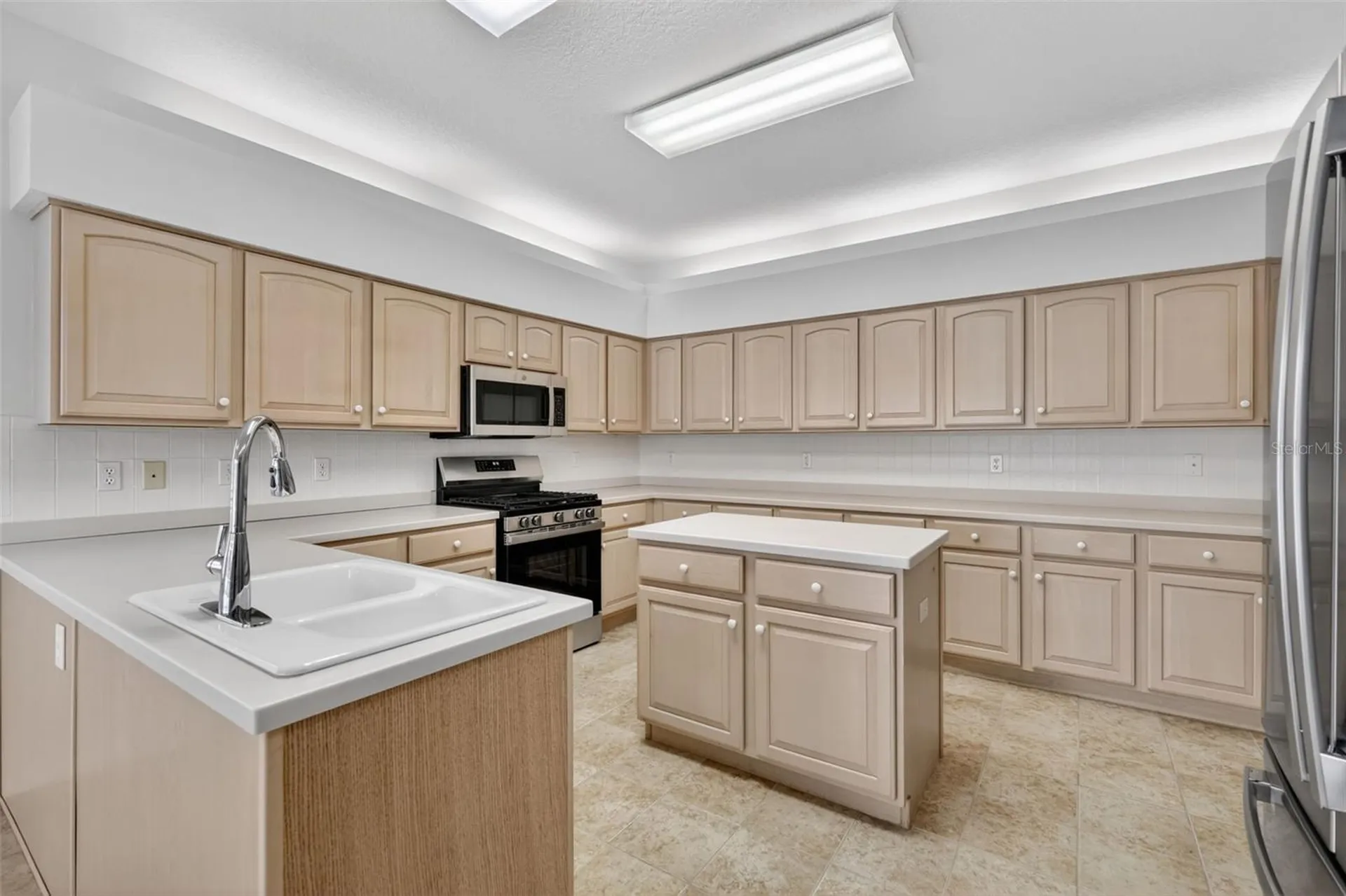 4856 Westchester Court Oldsmar FL 34677
