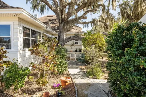 102 S Lakeshore Boulevard Lake Wales FL 33853