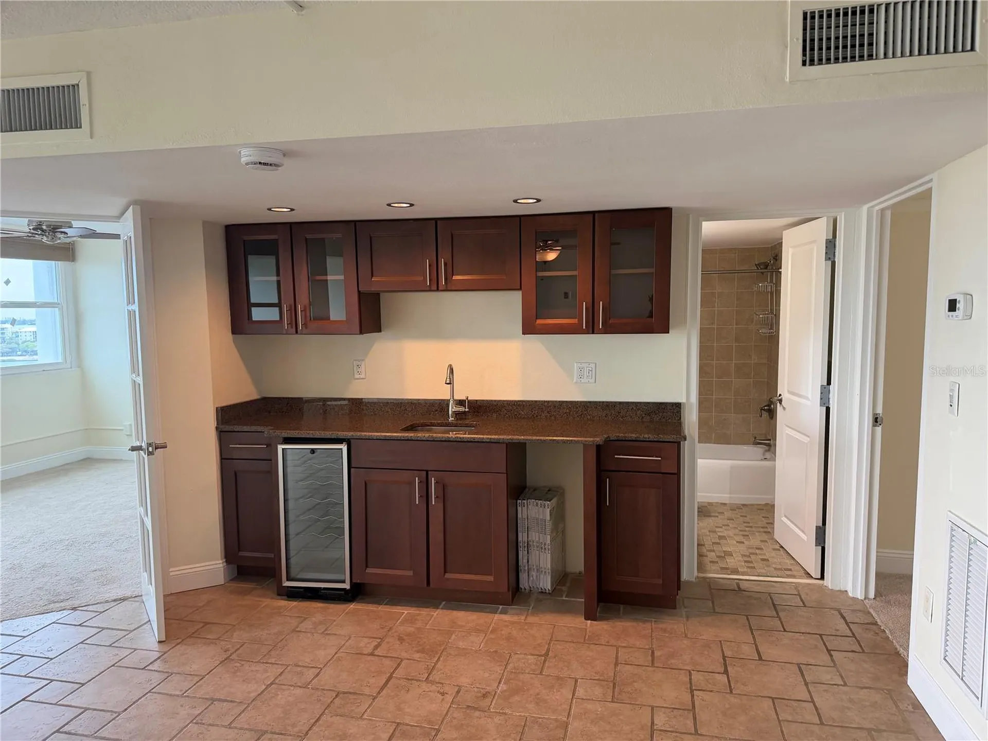 33 S Gulfstream Avenue Sarasota FL 34236