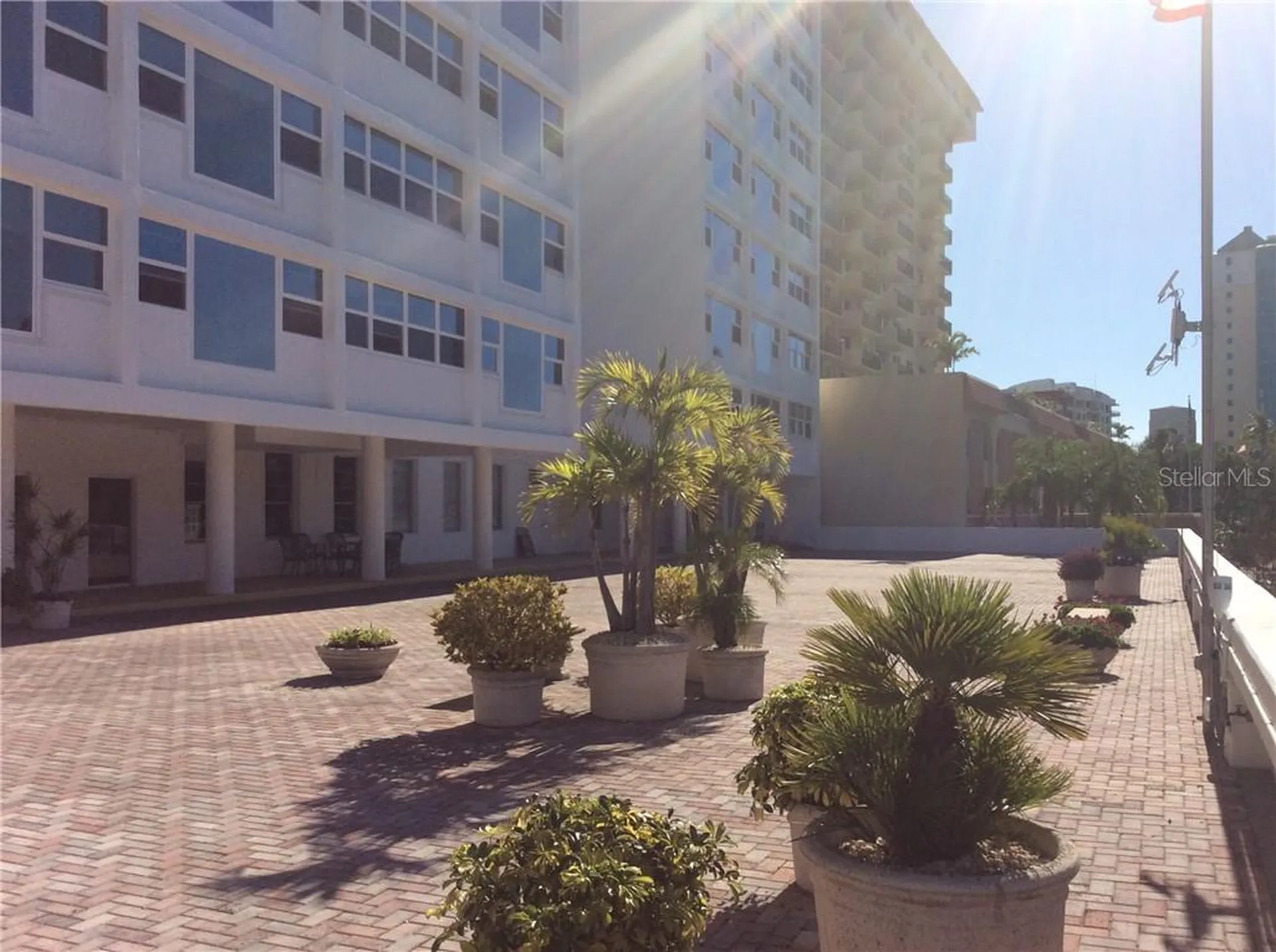 33 S Gulfstream Avenue Sarasota FL 34236