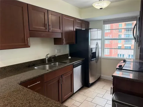 33 S Gulfstream Avenue Sarasota FL 34236