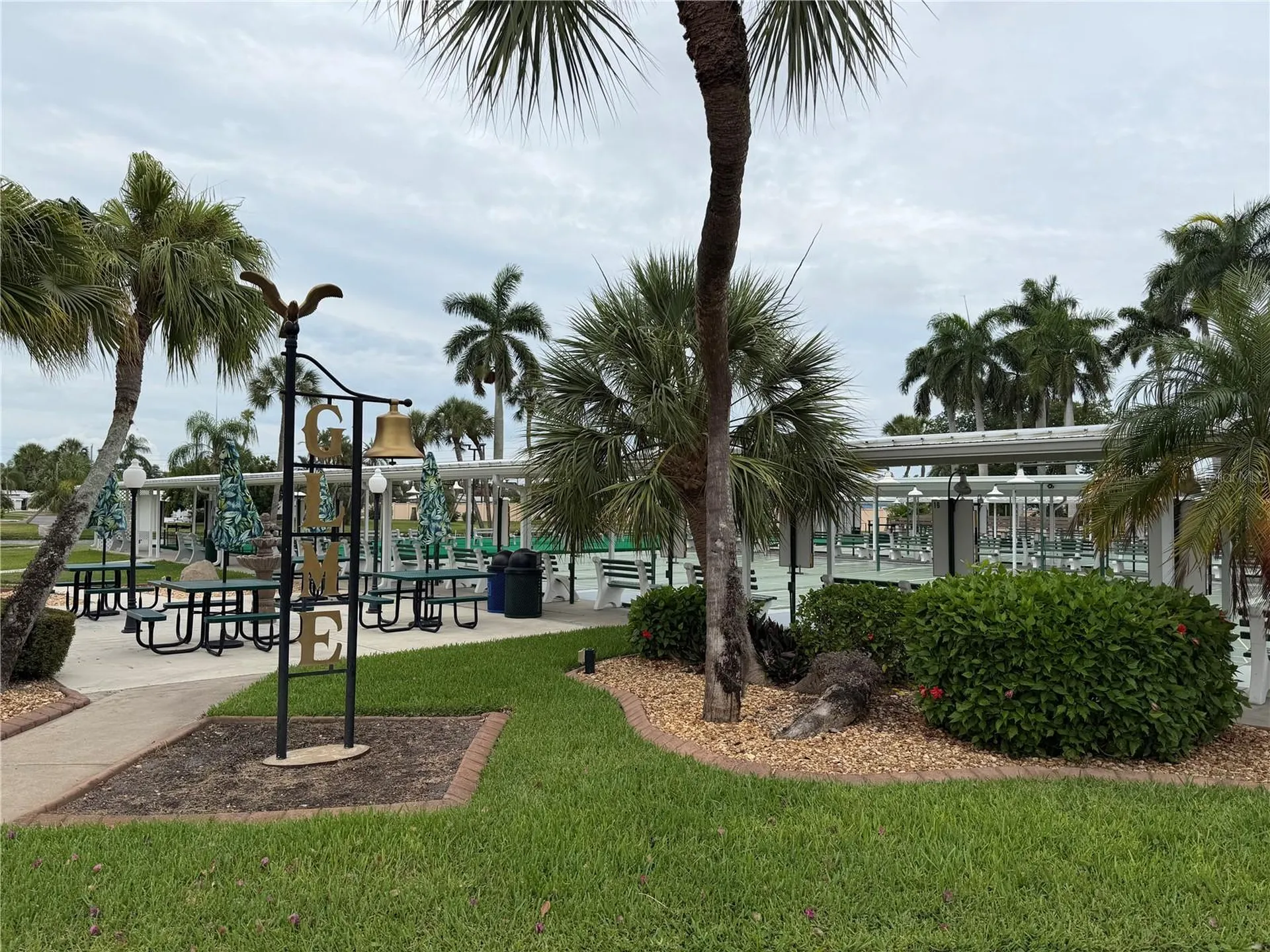 5205 5th Street E Bradenton FL 34203