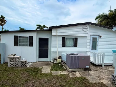 5205 5th Street E Bradenton FL 34203