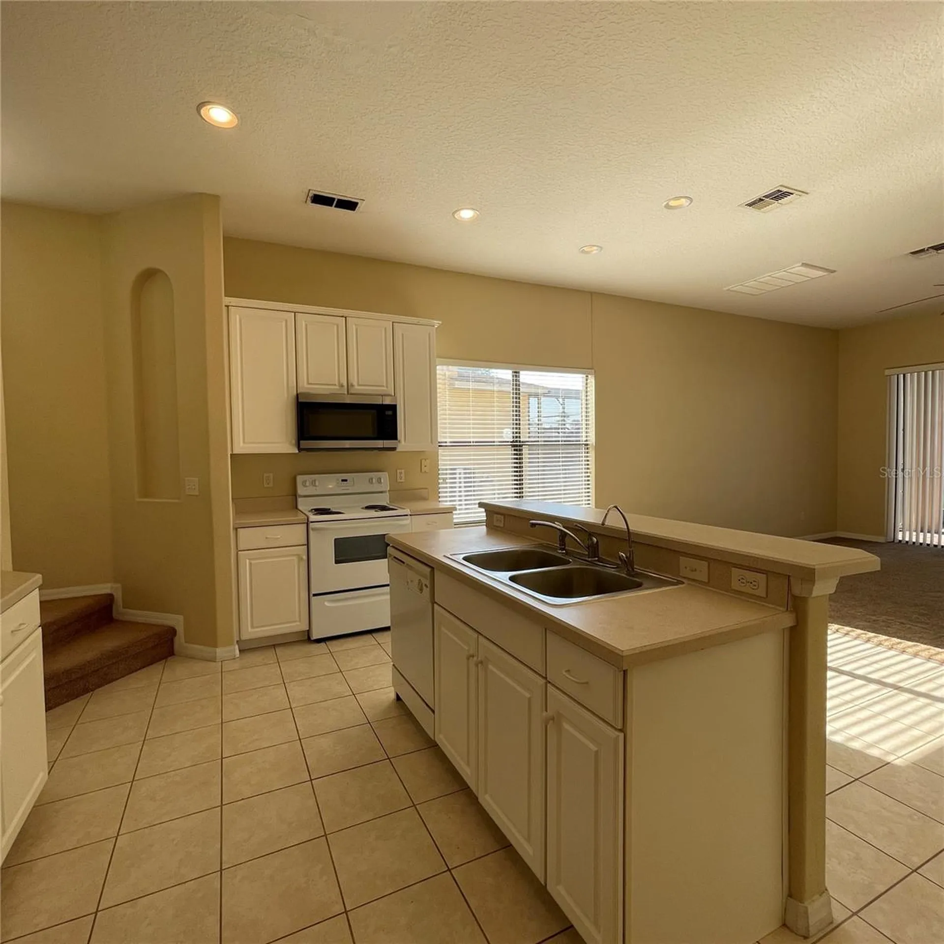 845 Bridgeford Crossing Boulevard Davenport FL 33837