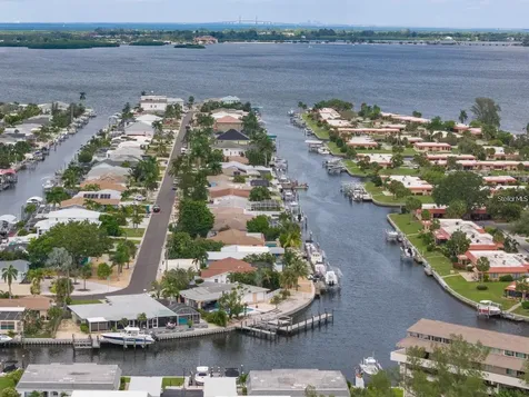 9810 Dorado Avenue Bradenton FL 34210