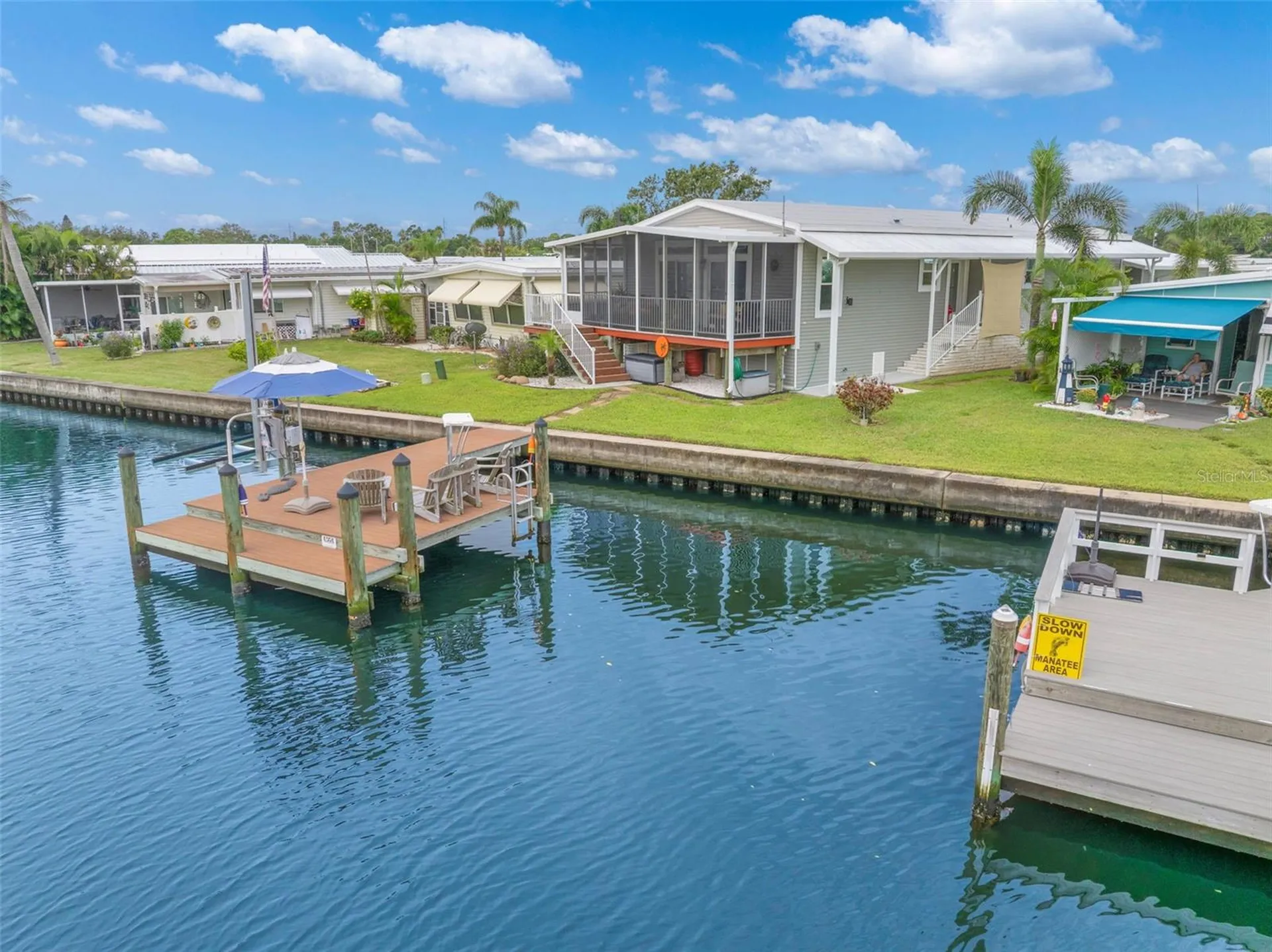 6825 Mount Orange Drive NE St Petersburg FL 33702