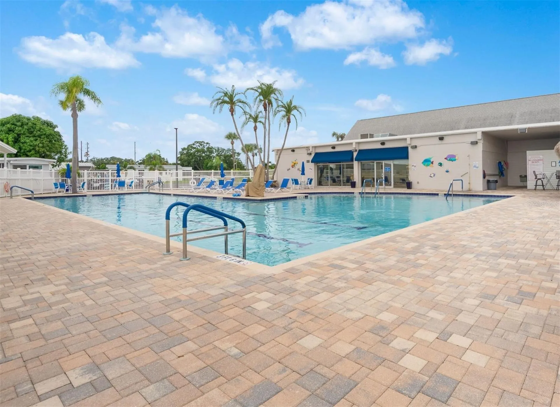 6825 Mount Orange Drive NE St Petersburg FL 33702