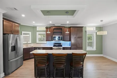 6825 Mount Orange Drive NE St Petersburg FL 33702
