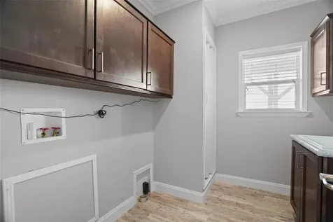 6825 Mount Orange Drive NE St Petersburg FL 33702
