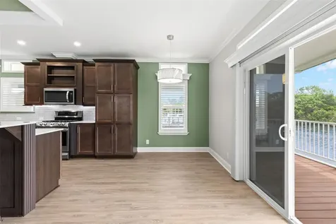 6825 Mount Orange Drive NE St Petersburg FL 33702