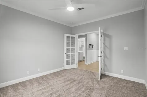 6825 Mount Orange Drive NE St Petersburg FL 33702
