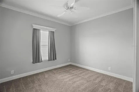 6825 Mount Orange Drive NE St Petersburg FL 33702