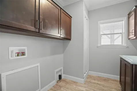 6825 Mount Orange Drive NE St Petersburg FL 33702