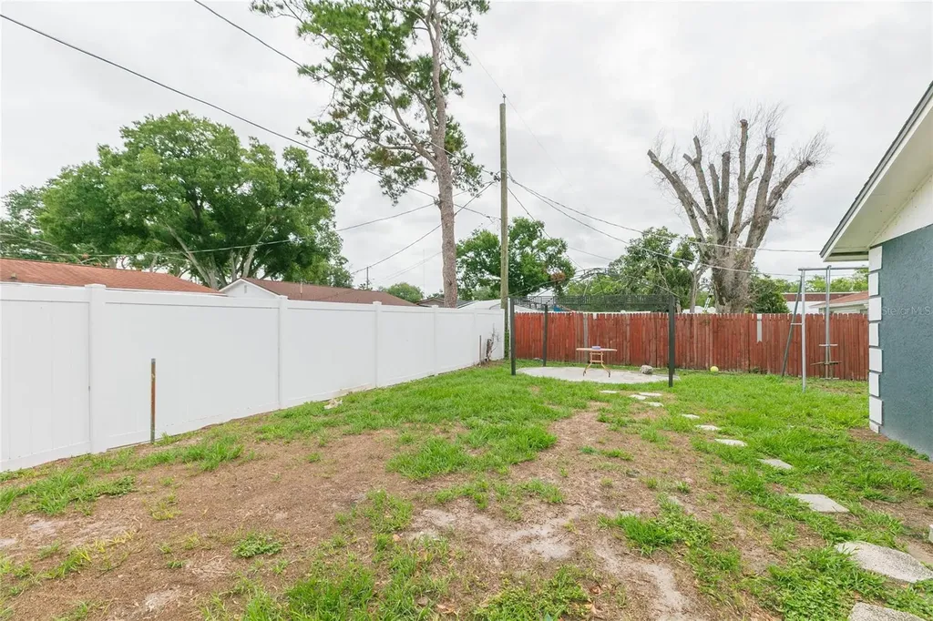 7412 Kingston Drive Tampa FL 33619