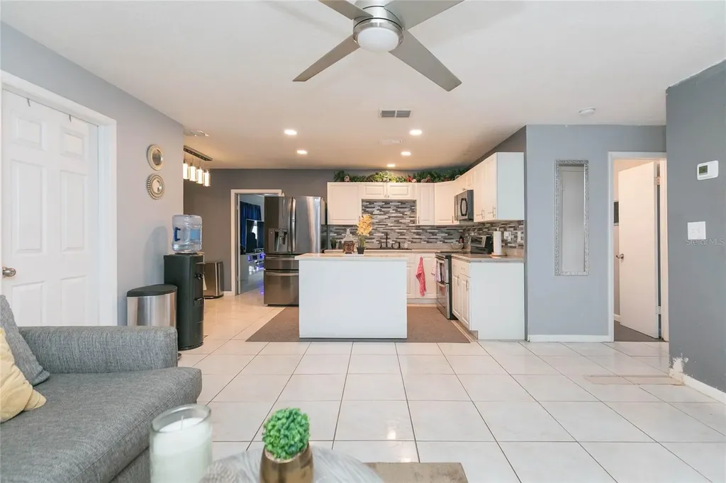 7412 Kingston Drive Tampa FL 33619