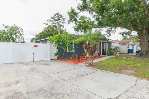 7412 Kingston Drive Tampa FL 33619