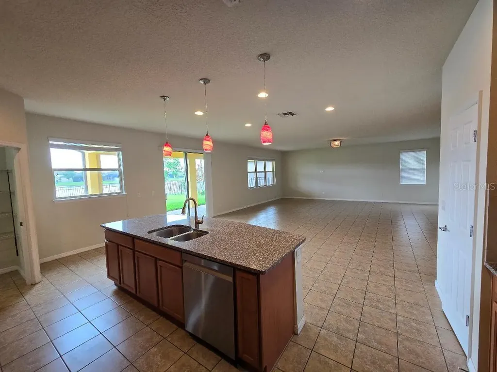 2610 Mead Avenue St Cloud FL 34771