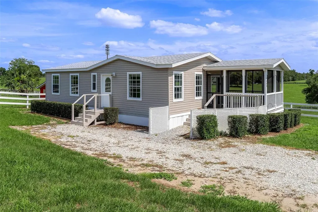 4400 Little Critter Trail Lady Lake FL 32159
