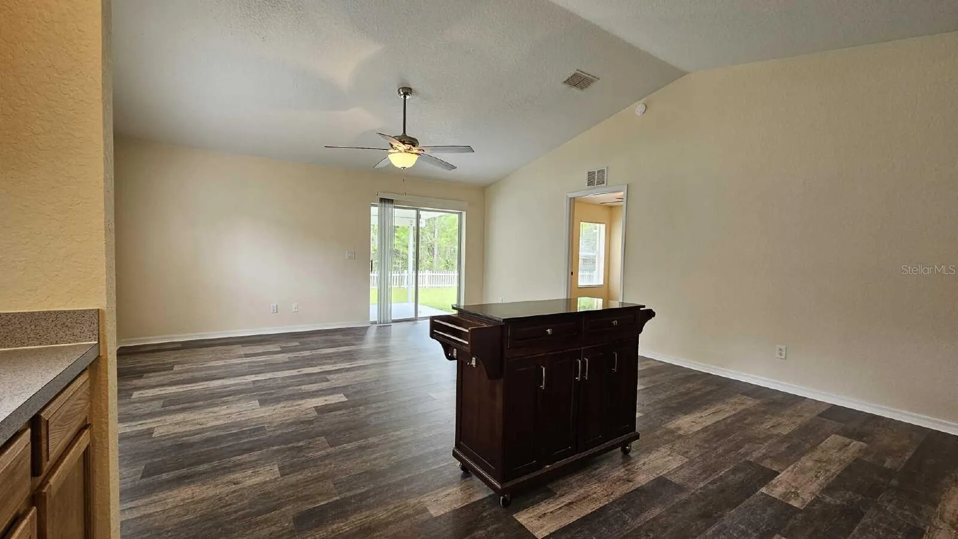 6290 W Oak Park Boulevard Homosassa FL 34446