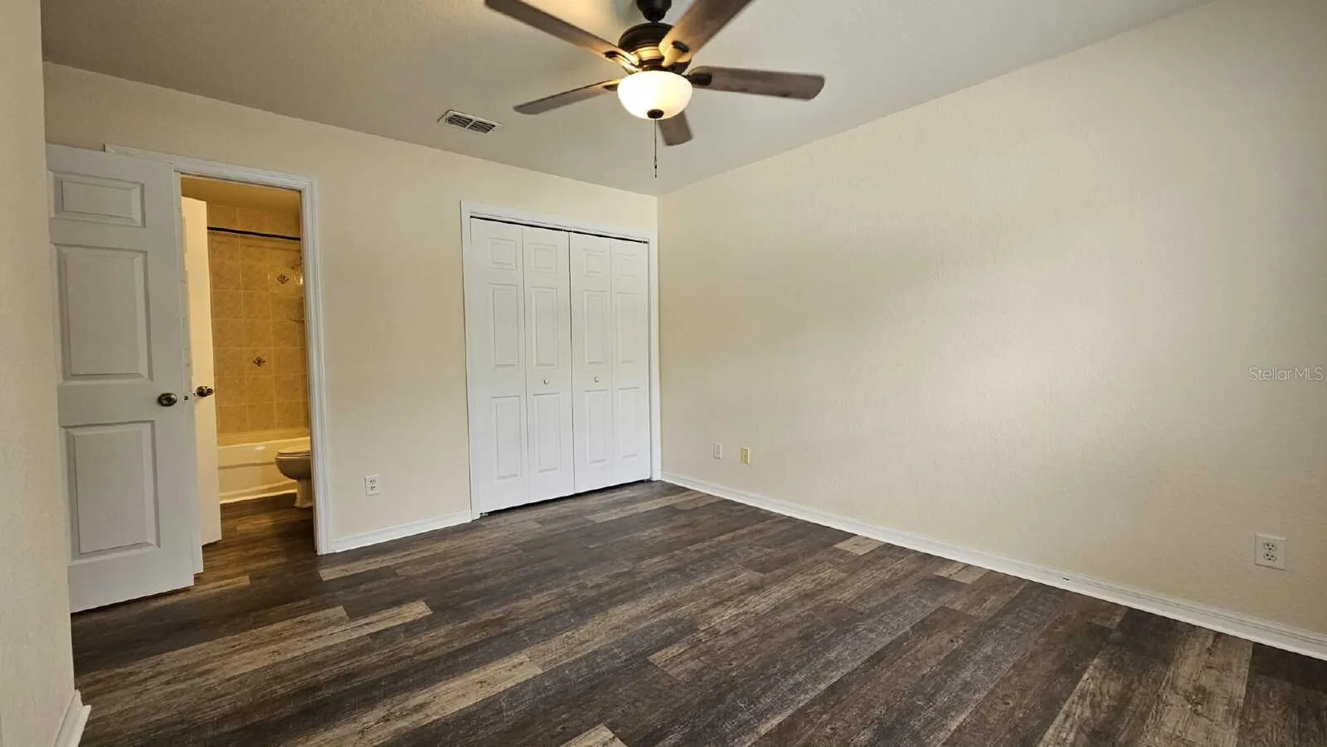 6290 W Oak Park Boulevard Homosassa FL 34446