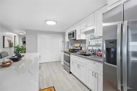 5316 Chateau Lane Bradenton FL 34207