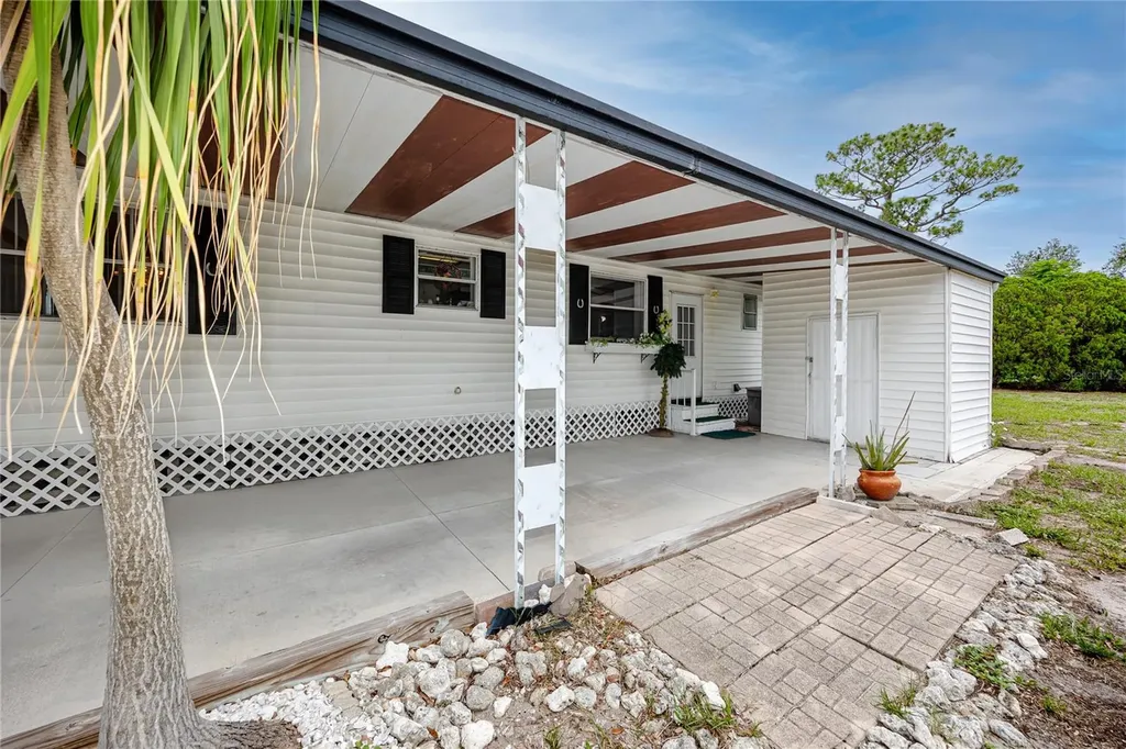 9790 66th Street N Pinellas Park FL 33782