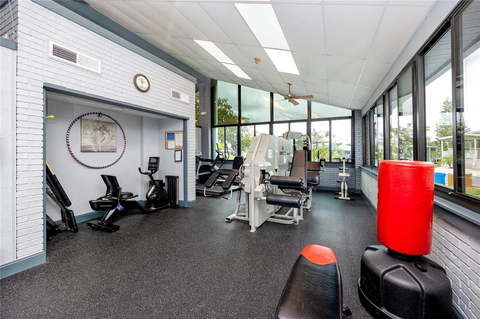 9790 66th Street N Pinellas Park FL 33782