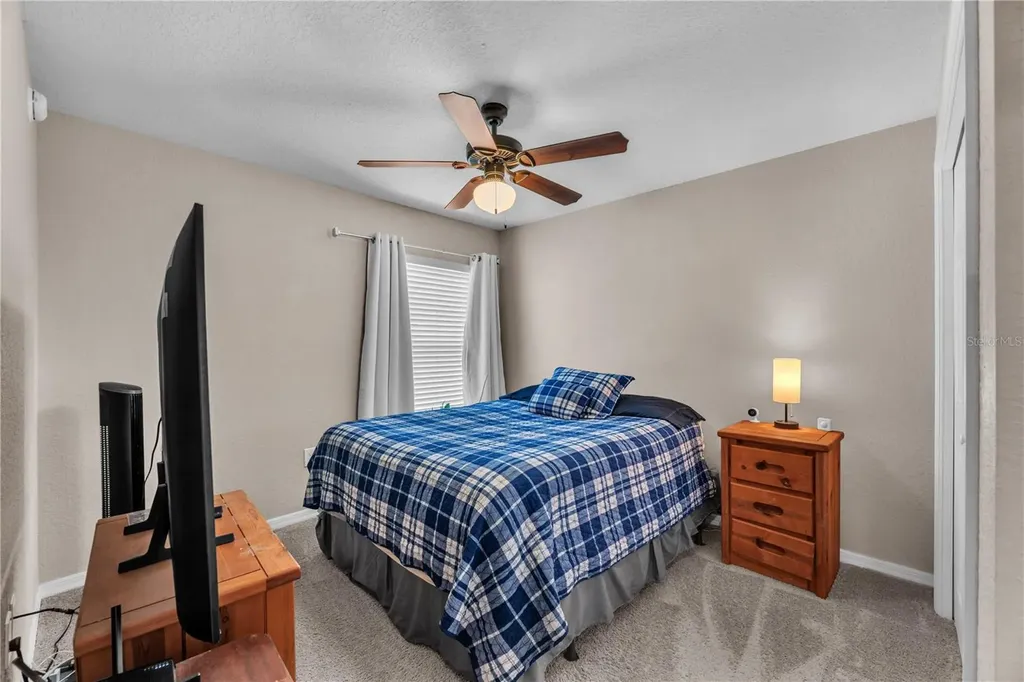 719 Vineyard Reserve Court Seffner FL 33584