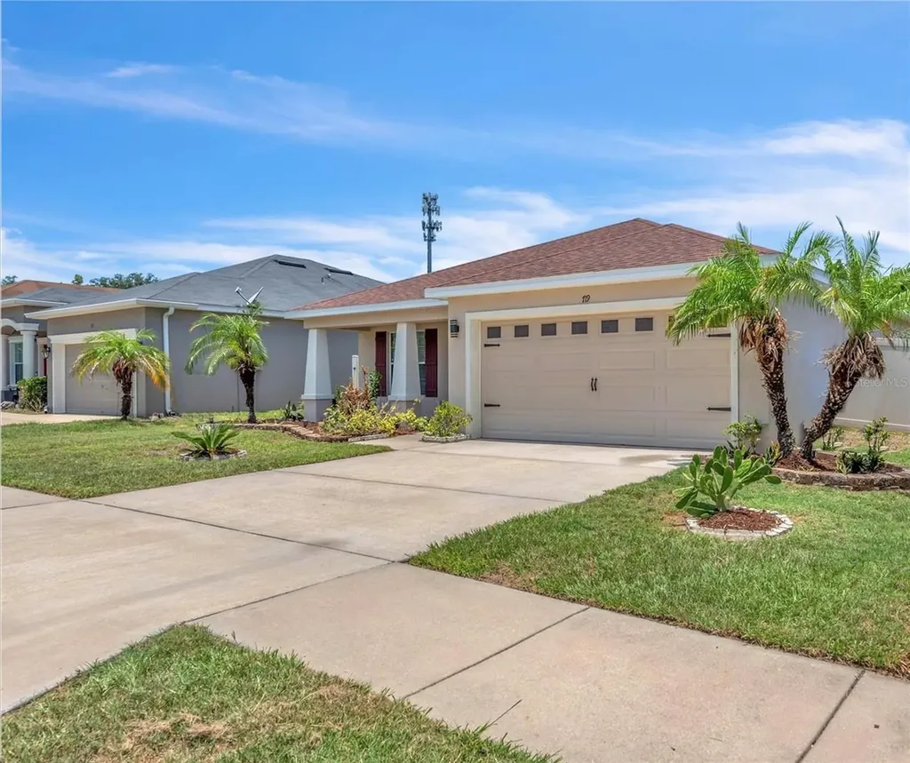 719 Vineyard Reserve Court Seffner FL 33584