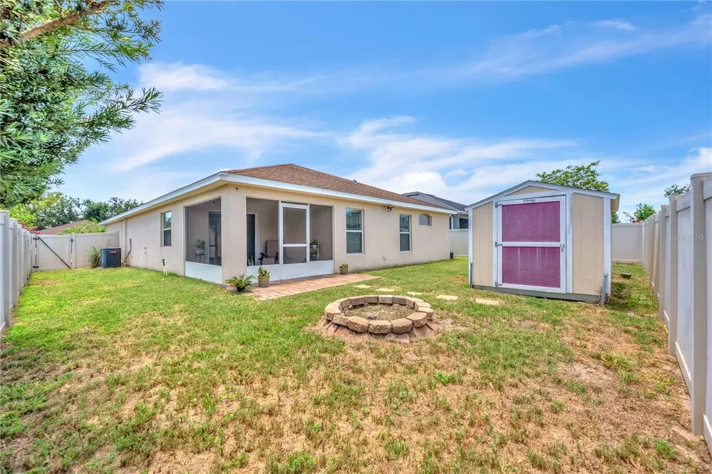719 Vineyard Reserve Court Seffner FL 33584