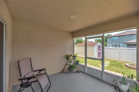 719 Vineyard Reserve Court Seffner FL 33584