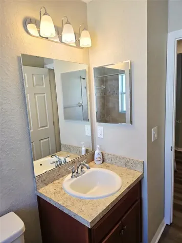 719 Vineyard Reserve Court Seffner FL 33584