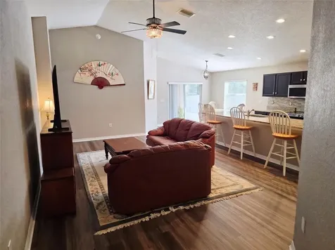 719 Vineyard Reserve Court Seffner FL 33584