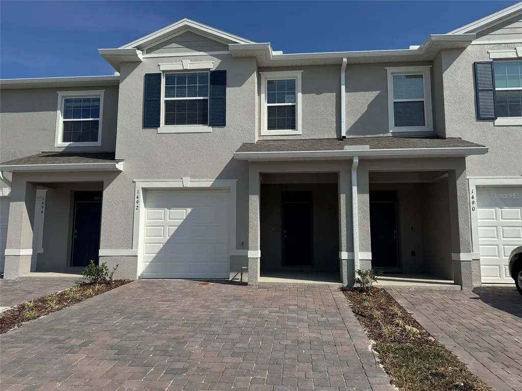 1492 Isleta Loop Kissimmee FL 34741