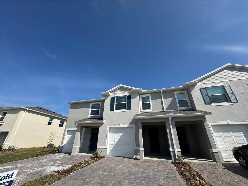 1492 Isleta Loop Kissimmee FL 34741