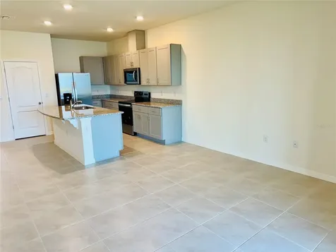1492 Isleta Loop Kissimmee FL 34741