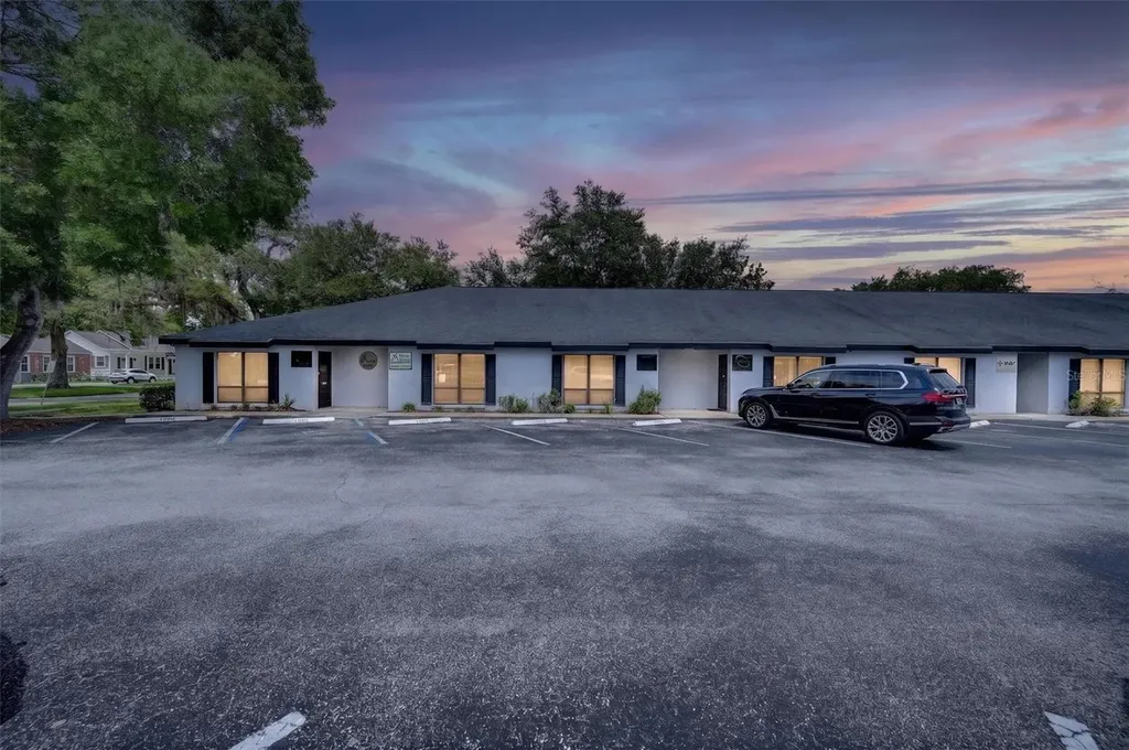 7 W Main Street Apopka FL 32703